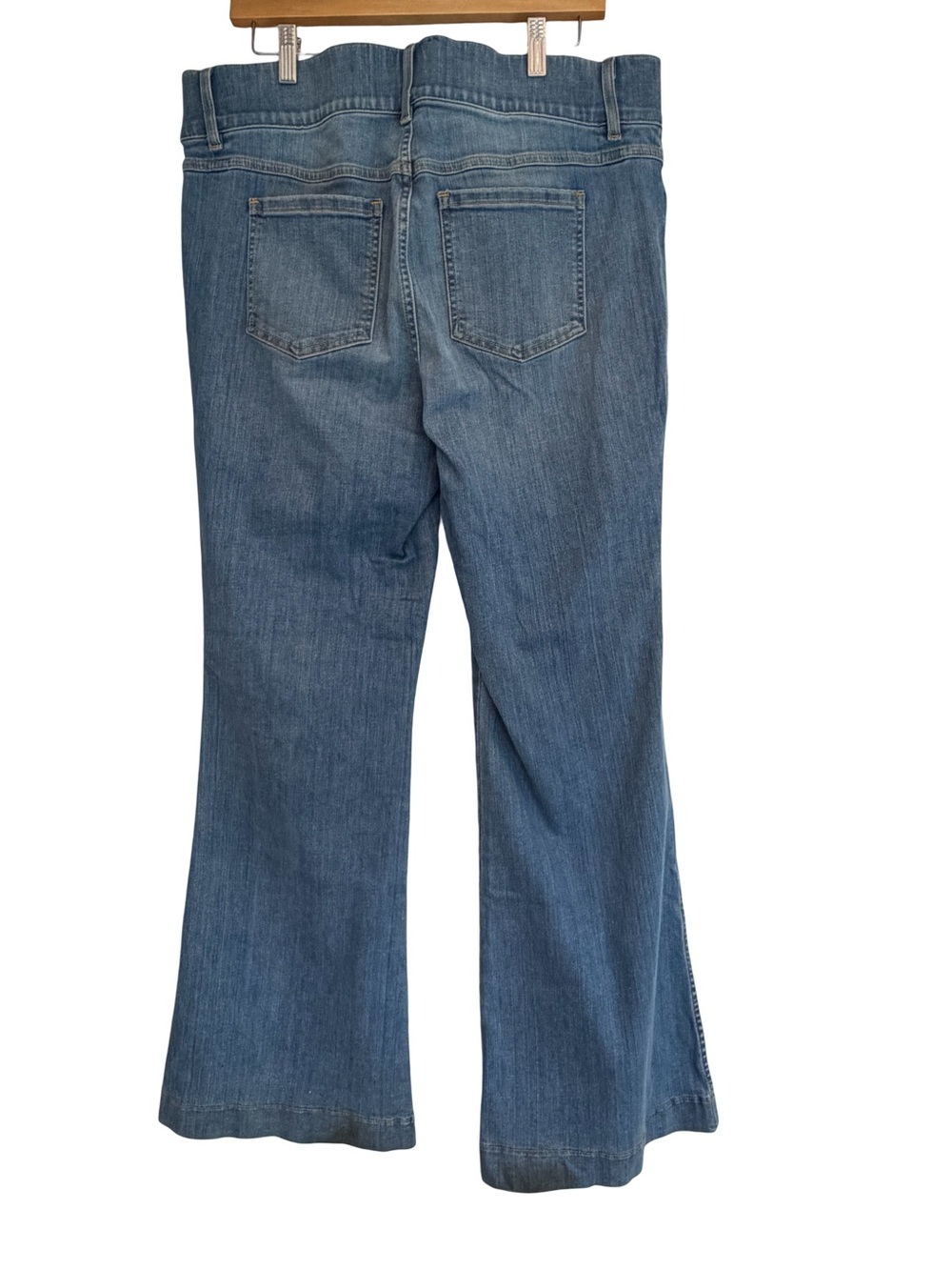 SPANX Vintage Indigo Flared High-Rise Jeans - Picture 5 of 9